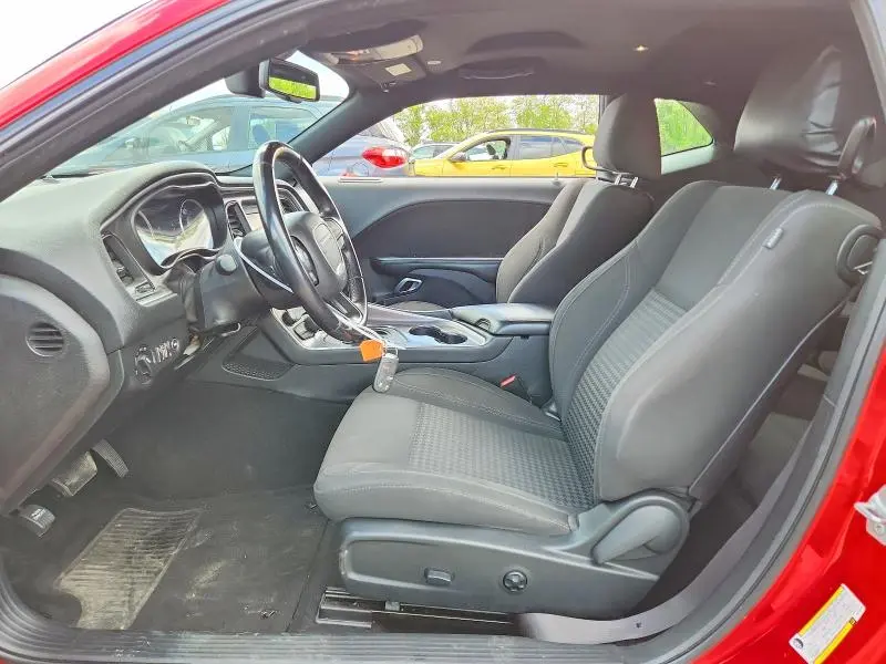 2019 DODGE CHALLENGER SXT  