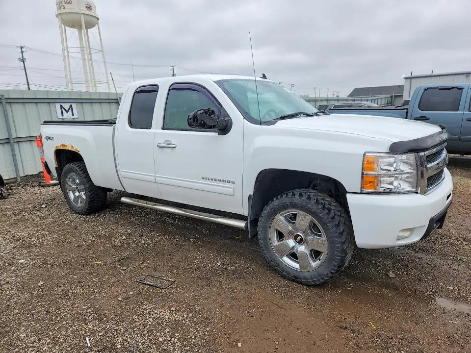 2011 CHEVROLET SILVERADO K1500 LTZ  