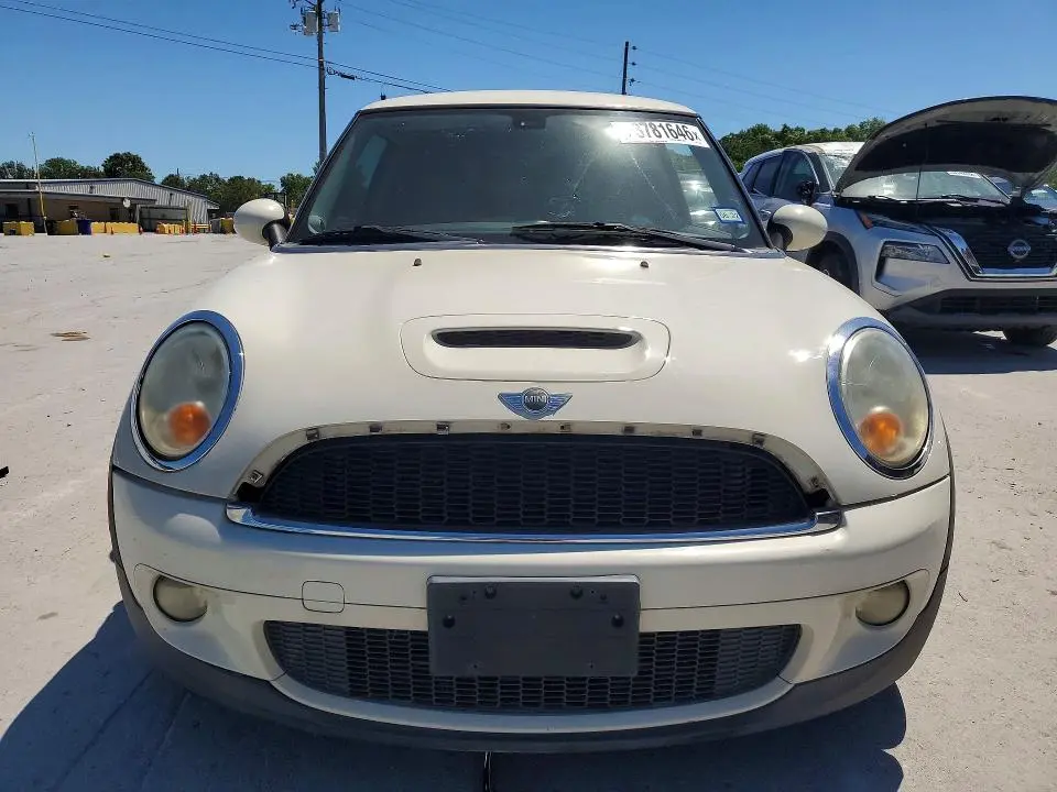 2010 MINI COOPER S  