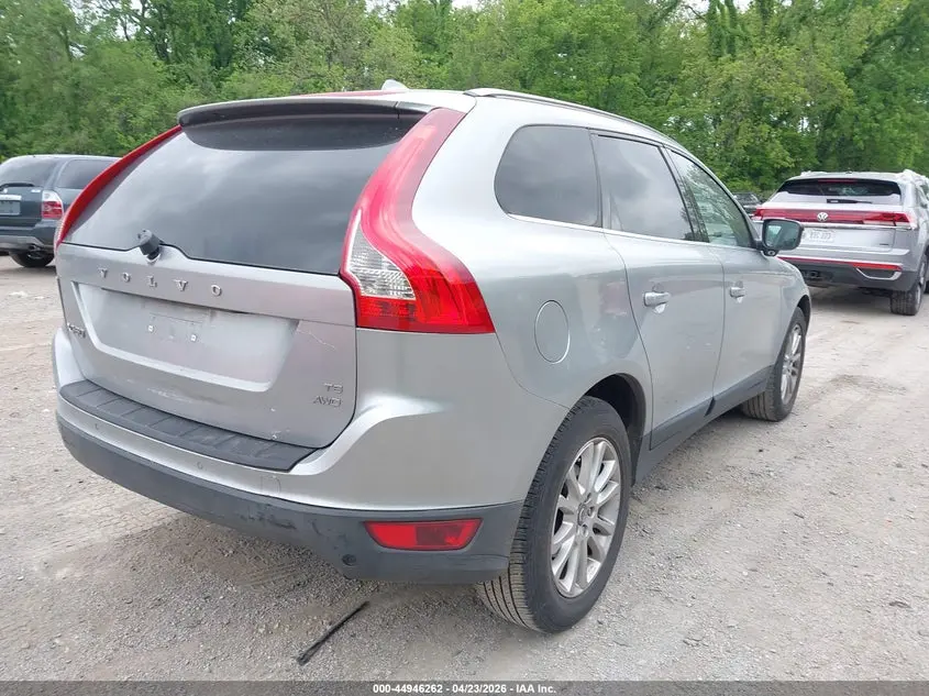 2010 VOLVO XC60 T6/T6 R-DESIGN