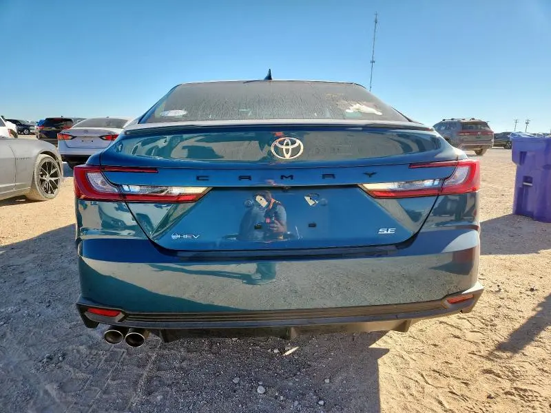 2025 TOYOTA CAMRY XSE  