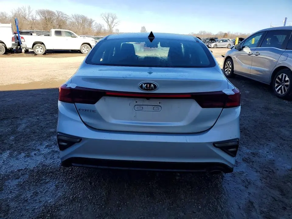 2020 KIA FORTE LXS  