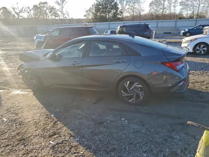 2025 HYUNDAI ELANTRA BLUE  