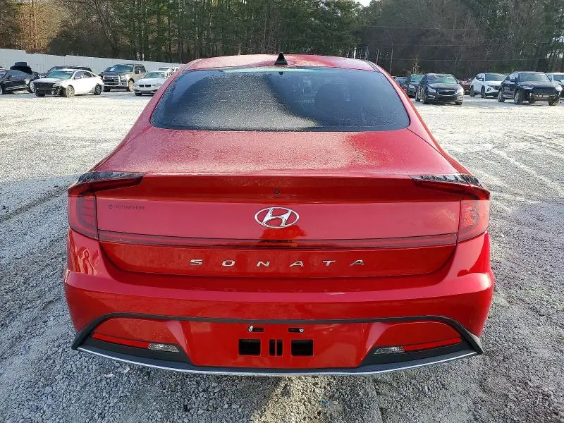 2021 HYUNDAI SONATA SE  