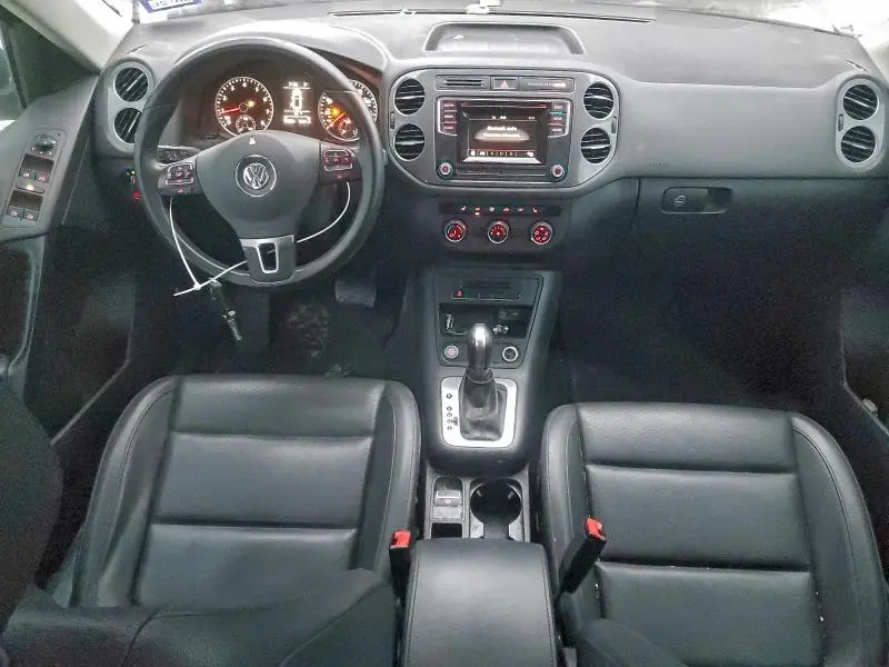 2016 VOLKSWAGEN TIGUAN S  