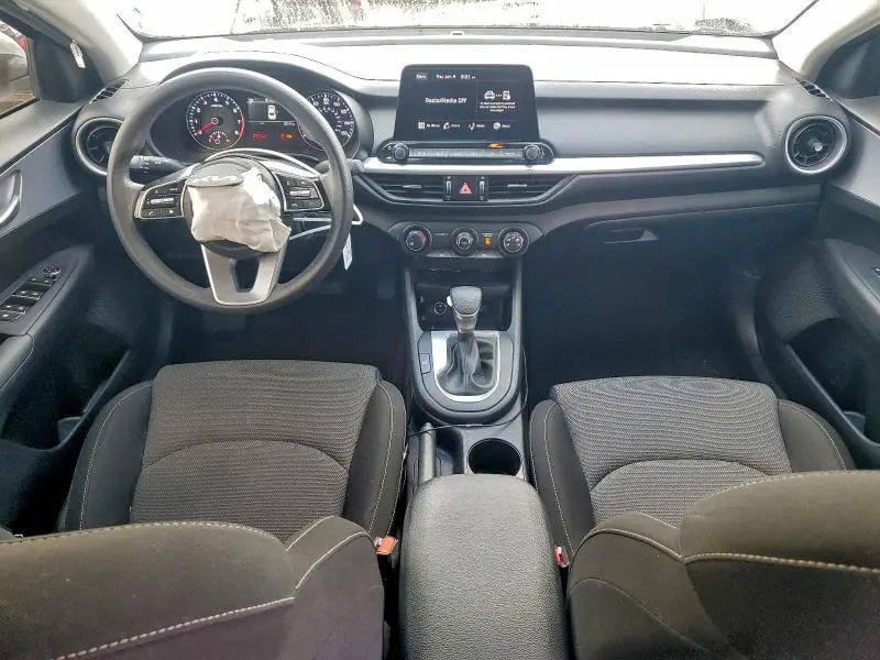 2024 KIA FORTE   