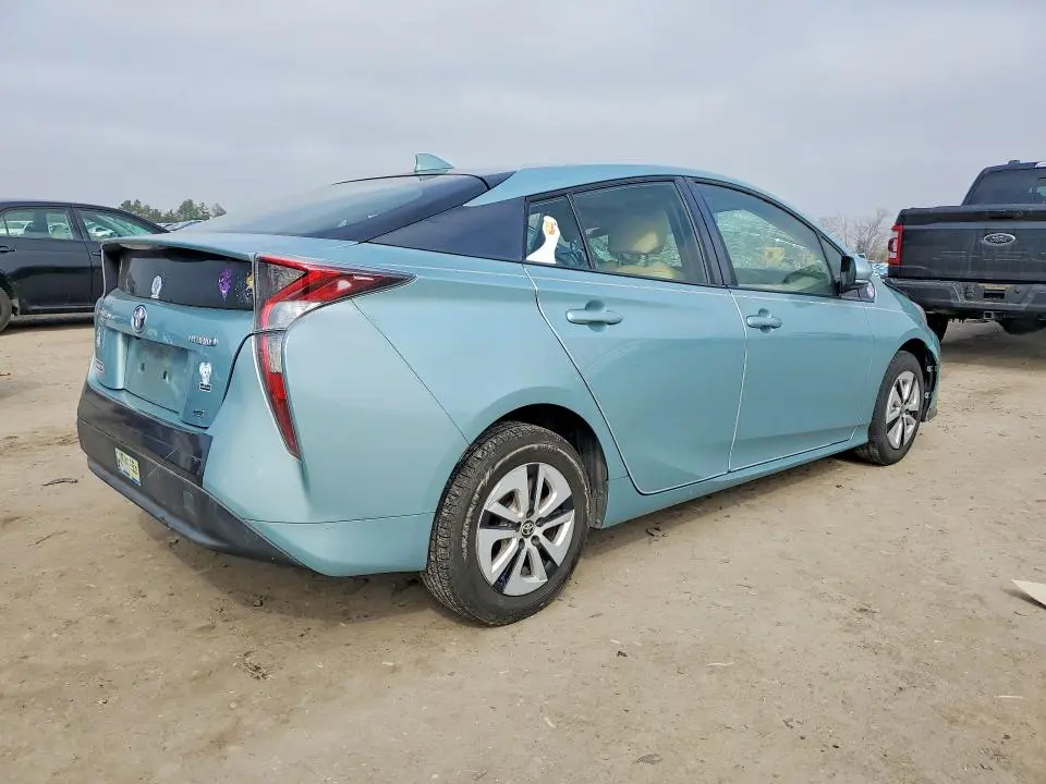2016 TOYOTA PRIUS TWO ECO  