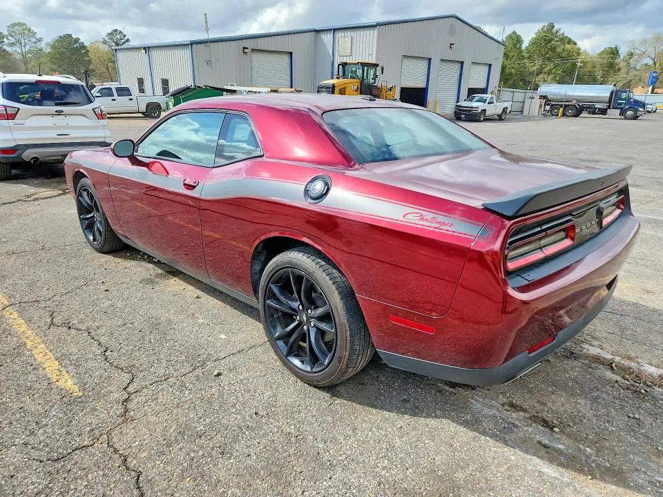 2018 DODGE CHALLENGER SXT  