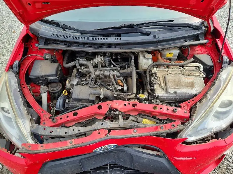 2015 TOYOTA PRIUS C ONE  