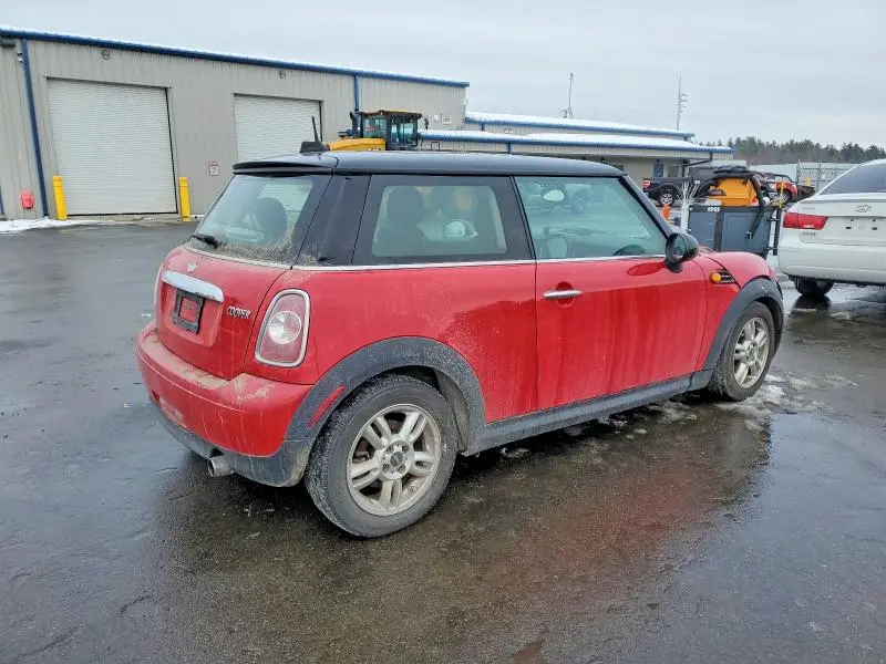 2013 MINI COOPER   