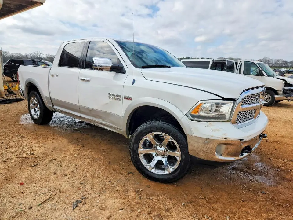 2014 RAM 1500 LARAMIE  