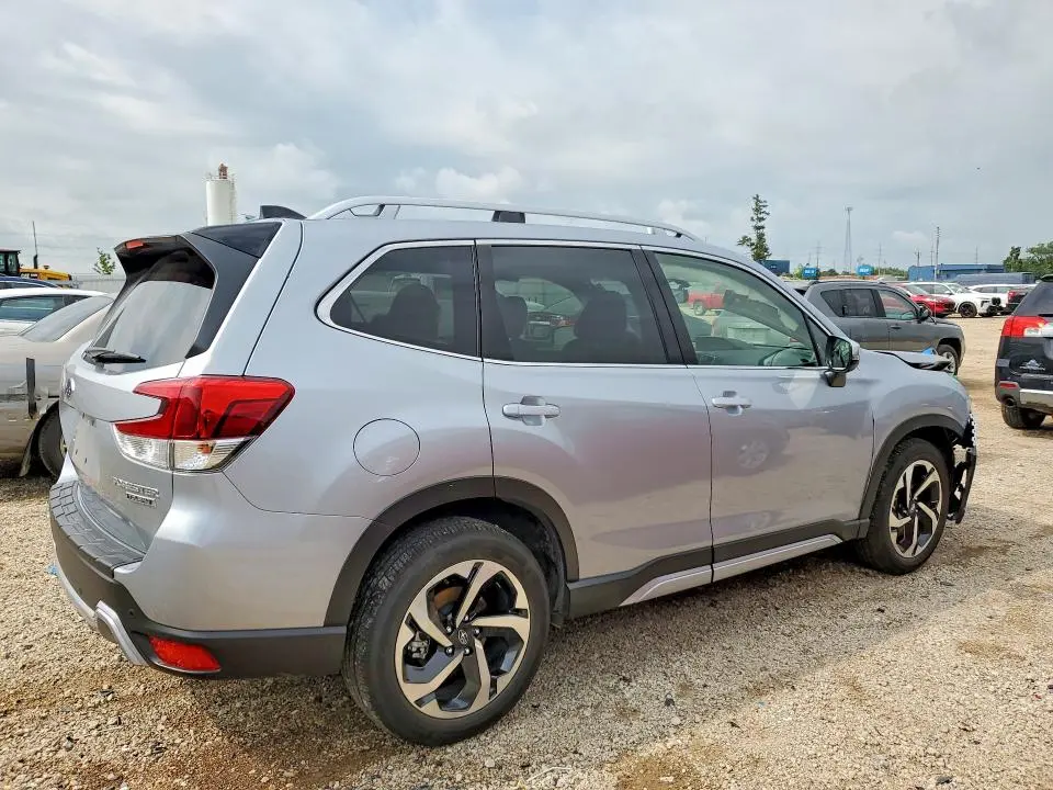 2024 SUBARU FORESTER TOURING  