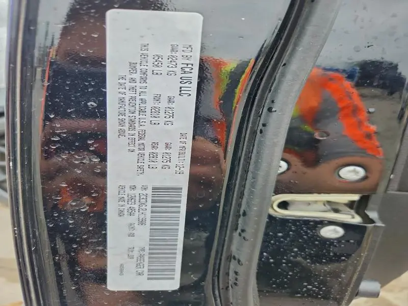 2020 DODGE CHARGER SCAT PACK  