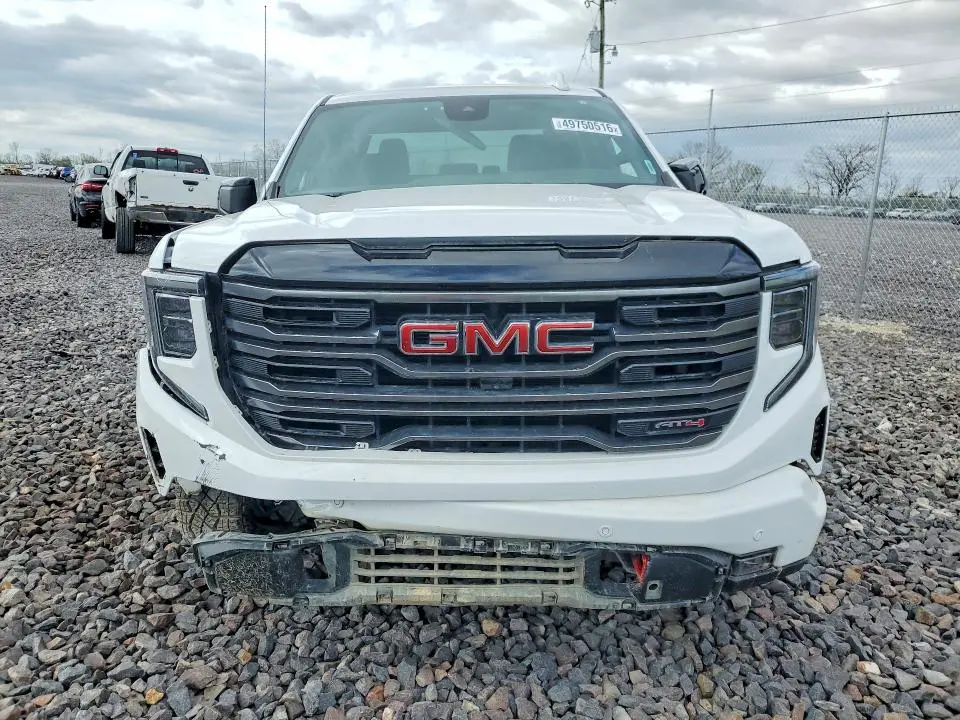 2025 GMC SIERRA K1500 AT4  