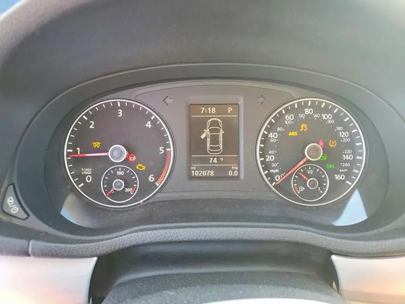 2013 VOLKSWAGEN PASSAT SE  