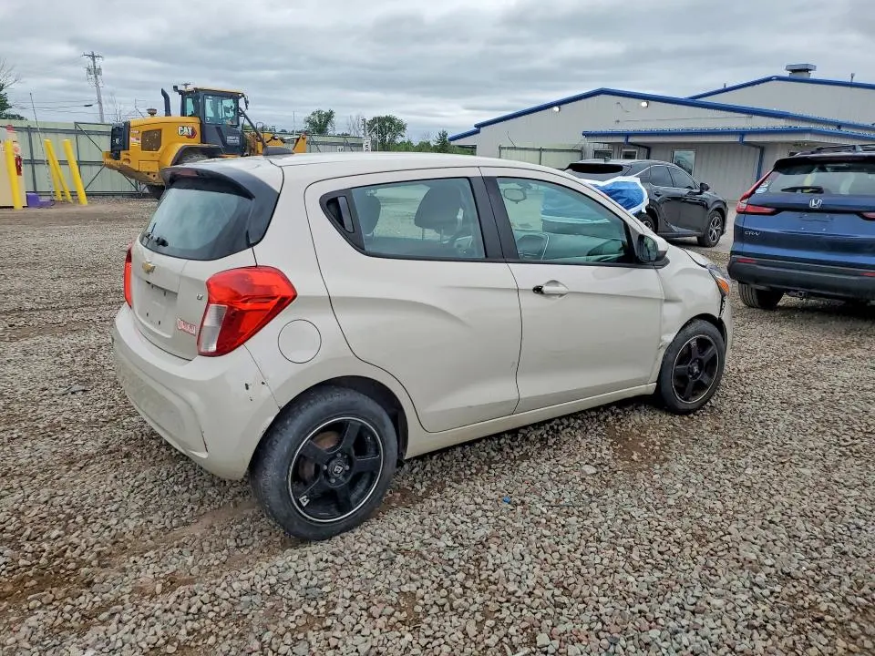 2017 CHEVROLET SPARK 1LT  