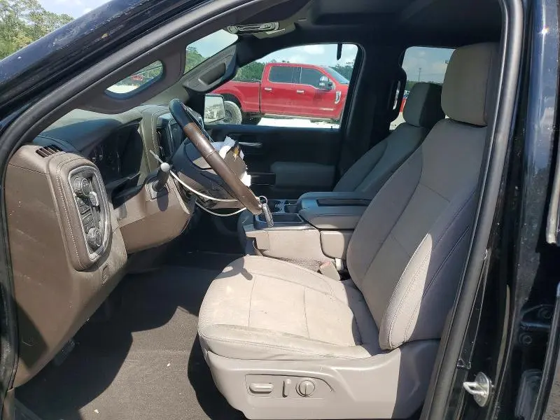 2021 CHEVROLET SILVERADO K1500 LT  
