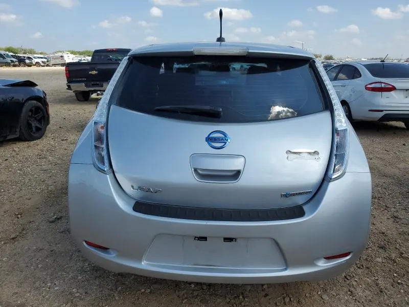 2013 NISSAN LEAF S  