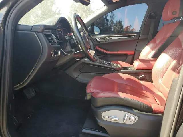 2018 PORSCHE MACAN S  