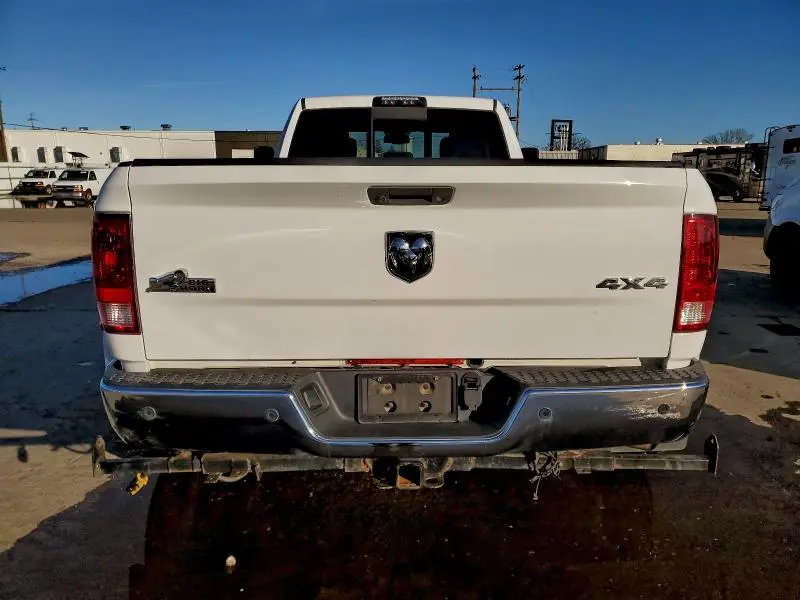 2017 RAM 3500 SLT  