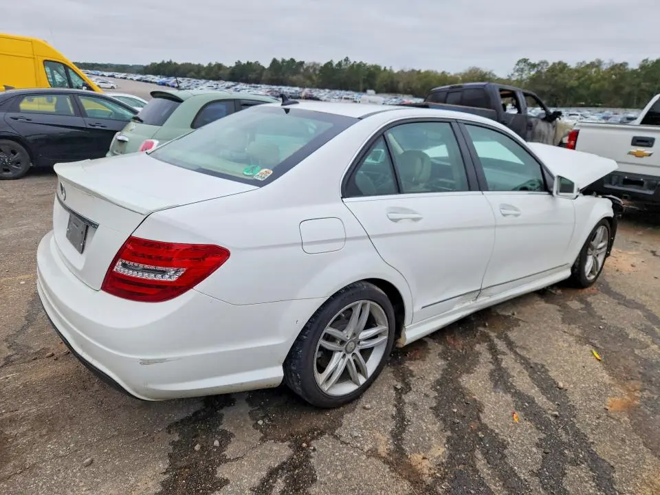 2013 MERCEDES-BENZ C 250  