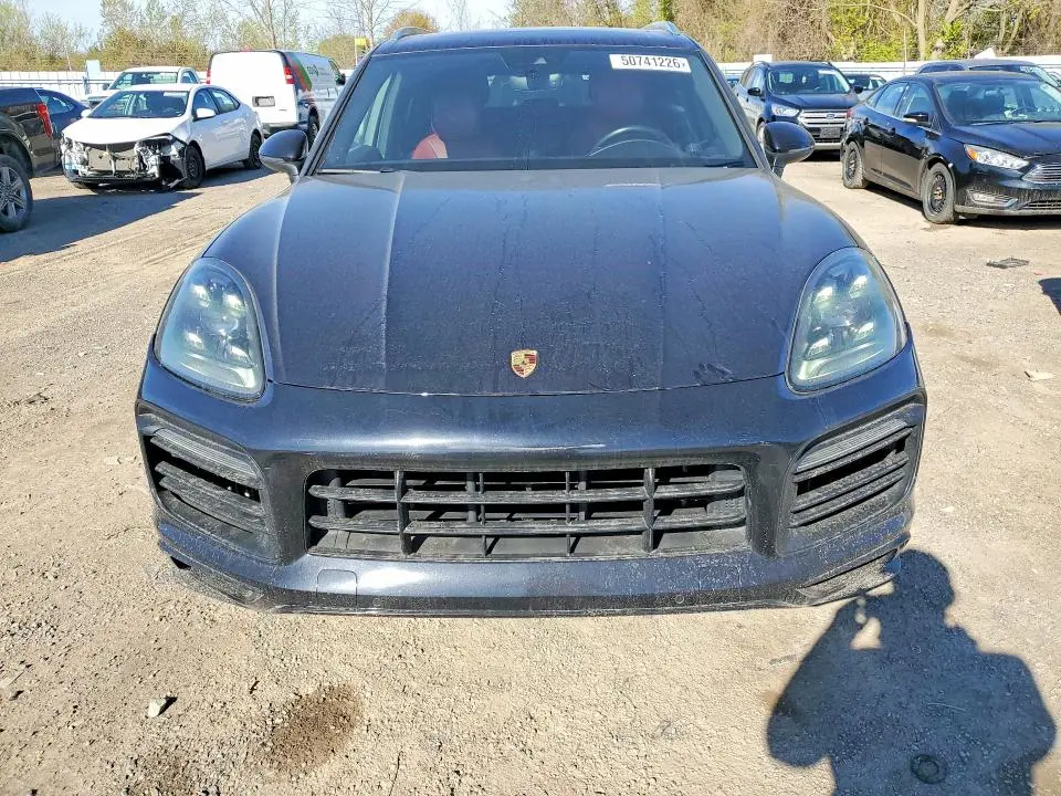 2019 PORSCHE CAYENNE   