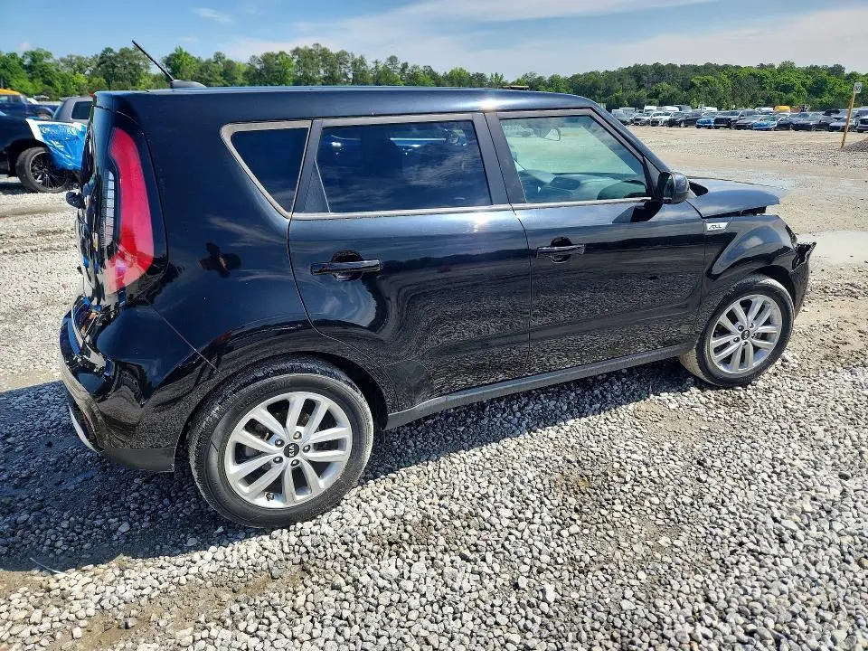 2017 KIA SOUL +  