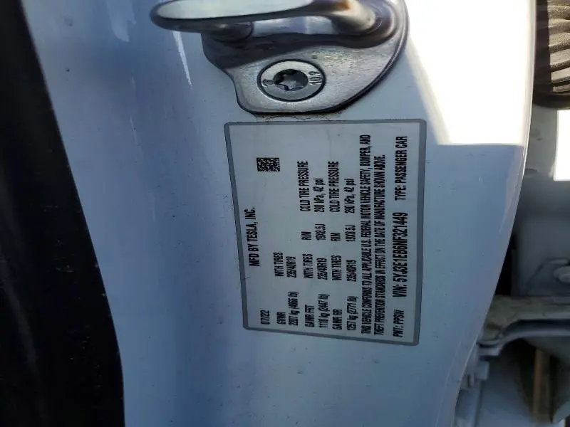2022 TESLA MODEL 3   