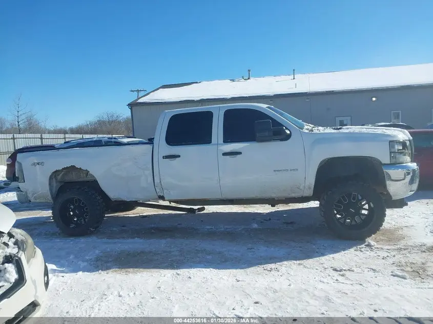 2010 CHEVROLET SILVERADO 3500HD LT