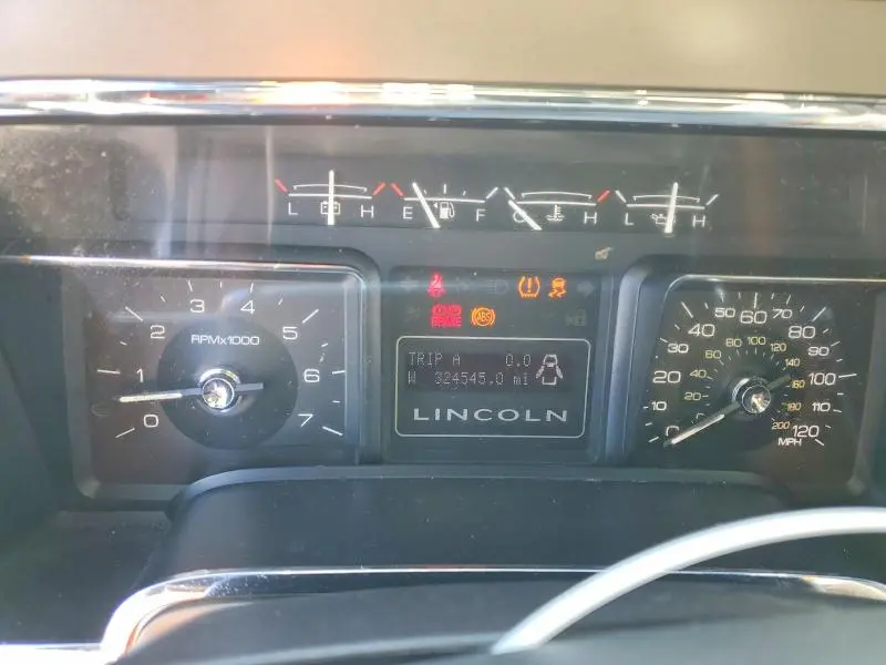 2011 LINCOLN NAVIGATOR L  