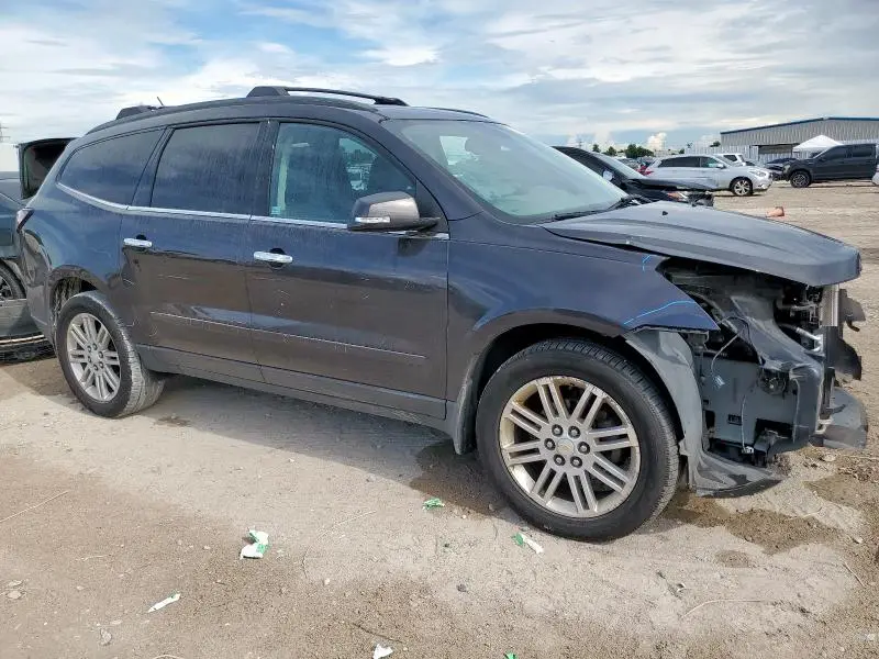 2015 CHEVROLET TRAVERSE LT  