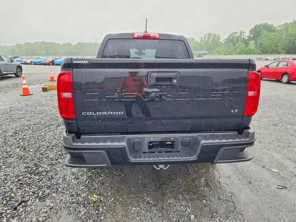 2022 CHEVROLET COLORADO LT  