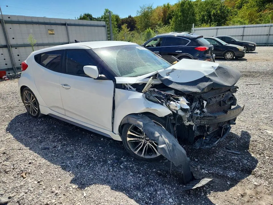 2016 HYUNDAI VELOSTER TURBO  