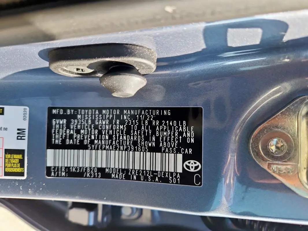 2022 TOYOTA COROLLA LE  