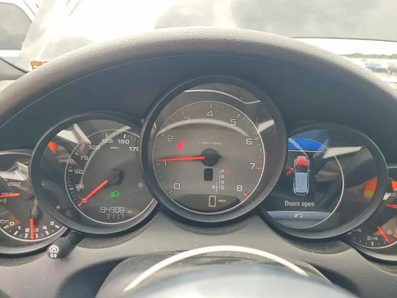 2015 PORSCHE CAYENNE S  