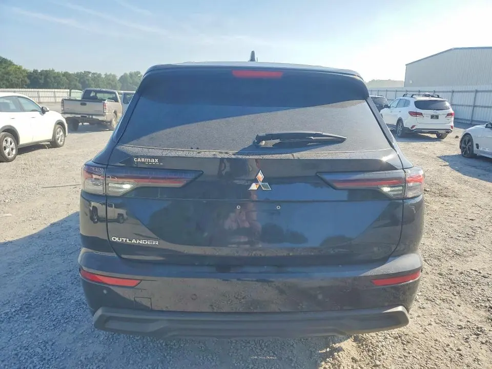 2025 MITSUBISHI OUTLANDER ES  