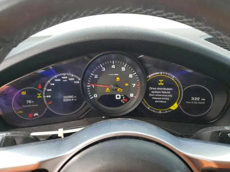 2019 PORSCHE CAYENNE   