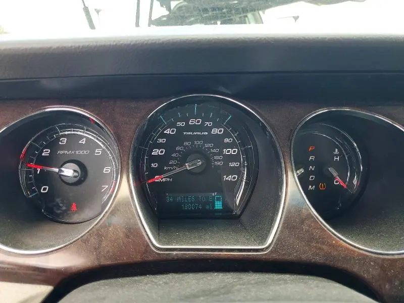 2012 FORD TAURUS LIMITED  