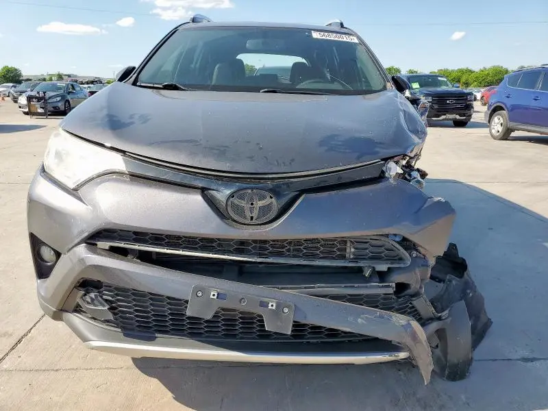 2016 TOYOTA RAV4 SE