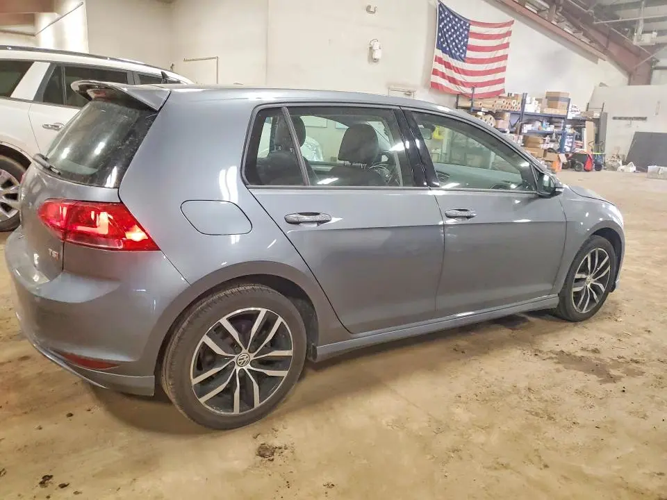 2015 VOLKSWAGEN GOLF   