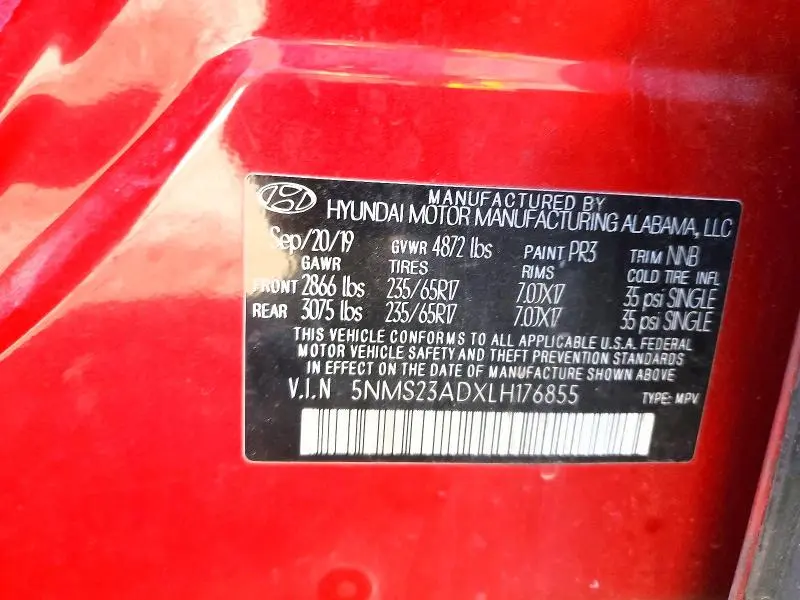 2020 HYUNDAI SANTA FE SE  