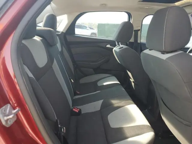 2014 FORD FOCUS SE  