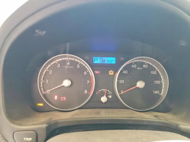 2011 HYUNDAI ACCENT GL  
