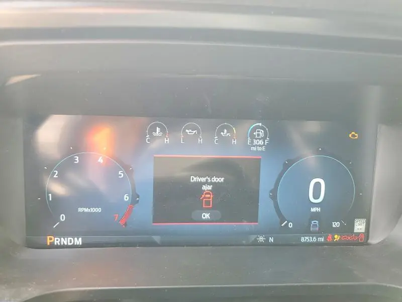 2025 FORD F150 LARIAT  