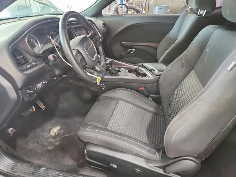2018 DODGE CHALLENGER SXT  
