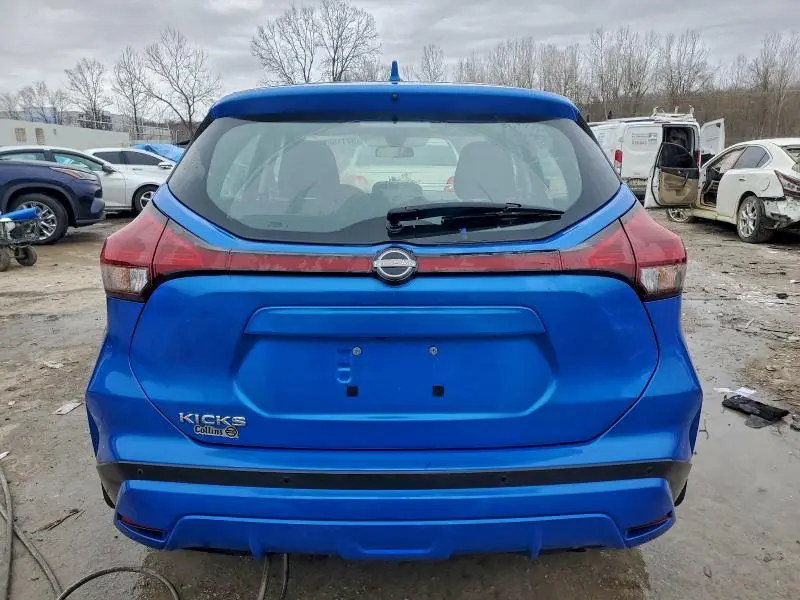 2024 NISSAN KICKS S  