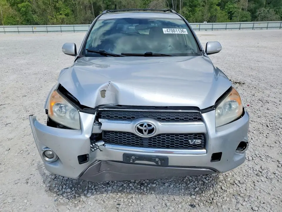 2011 TOYOTA RAV4 LIMITED  