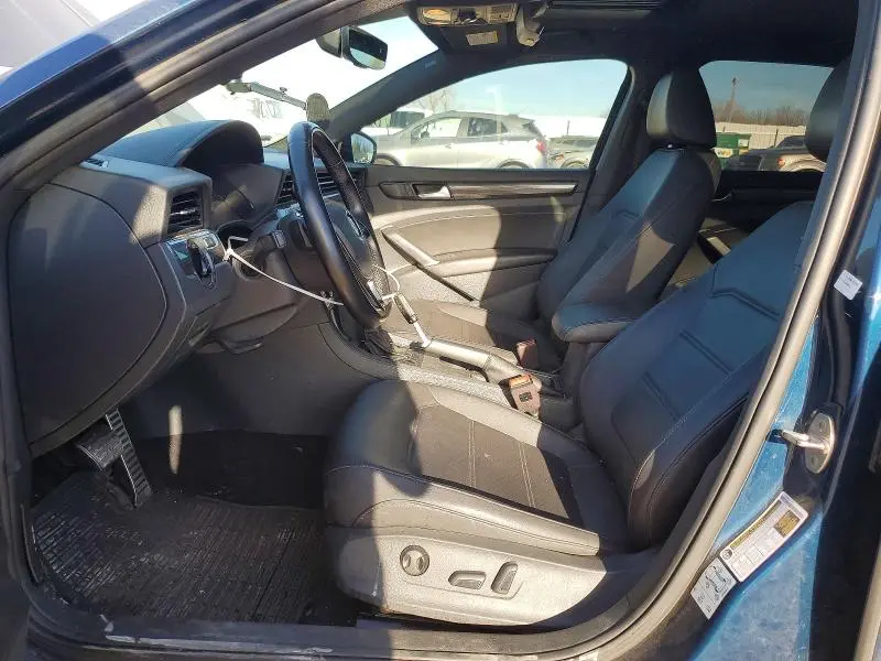 2021 VOLKSWAGEN PASSAT R-LINE  