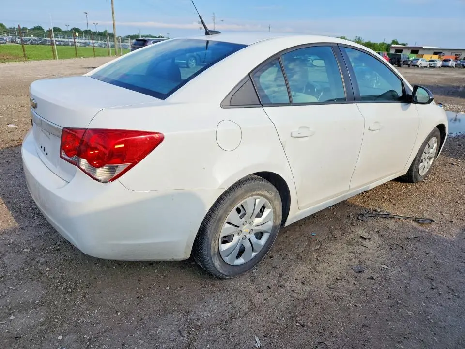 2014 CHEVROLET CRUZE LS  