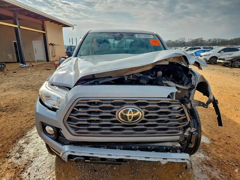 2019 TOYOTA TACOMA DOUBLE CAB  